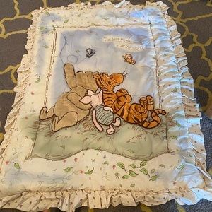 Classic Pooh nursery set